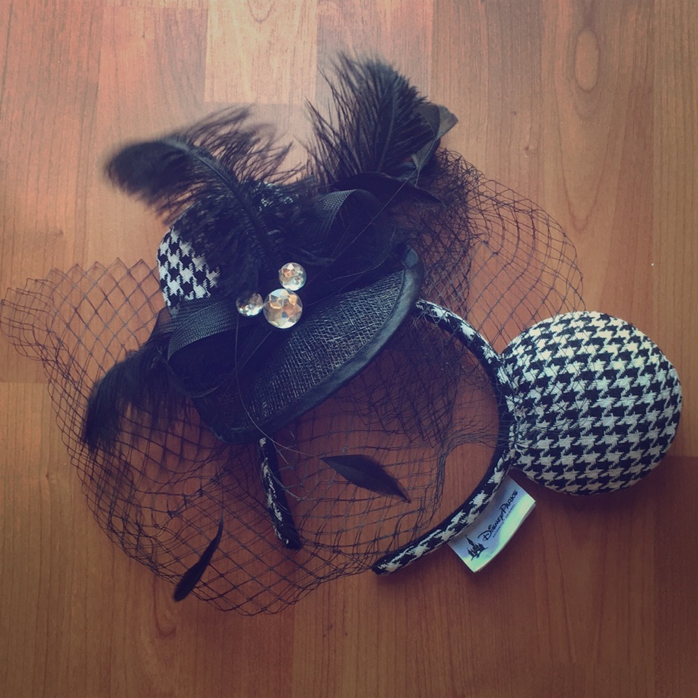 DISNEYLAND HOUNDSTOOTH PRINT MOUSE EAR HEADBAND